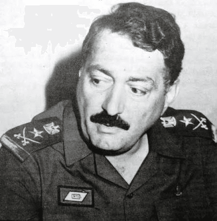 صورة رسمية من الخدمة العسكرية